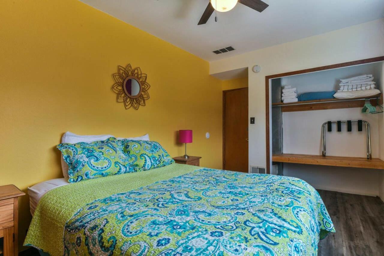 Charming 2 Bedroom Near Downtown - Rose Tree 1 모아브 외부 사진