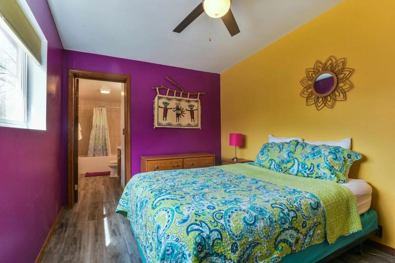 Charming 2 Bedroom Near Downtown - Rose Tree 1 모아브 외부 사진